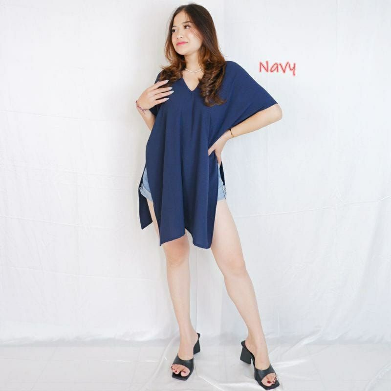 Nagita Blouse Crincle Pendek Kekinian Polos