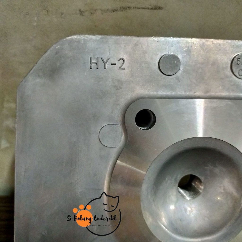 CYLINDER HEAD / SILINDER HEAD KOP DEKSEL Y 125Z Y125Z KODE 5BU (BISA UNTUK RUBAHAN RXK/RXS/RXZ)