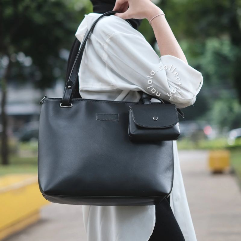 Tas Selempang Wanita Kode Meralda