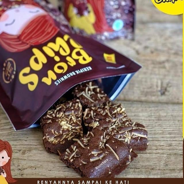 

↓ BronChips Keripik Brownies Keripik BronChips ChocoChips ゎ