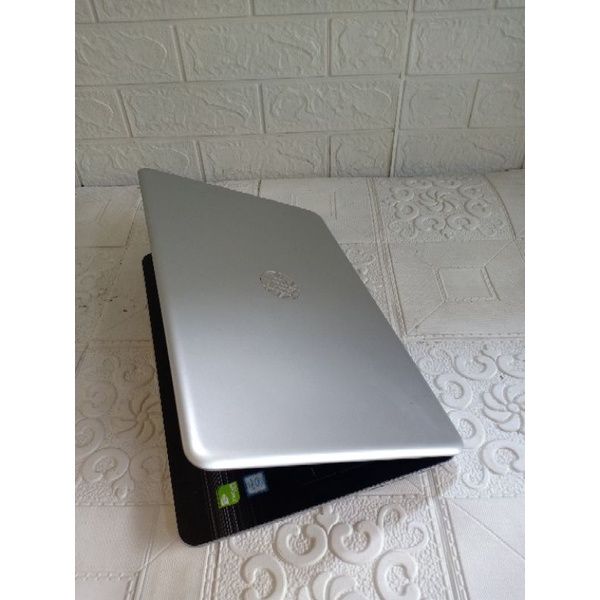 HP 15 CORE i5-6200U RAM 8GB SSD 240GB NVIDIA 940MX