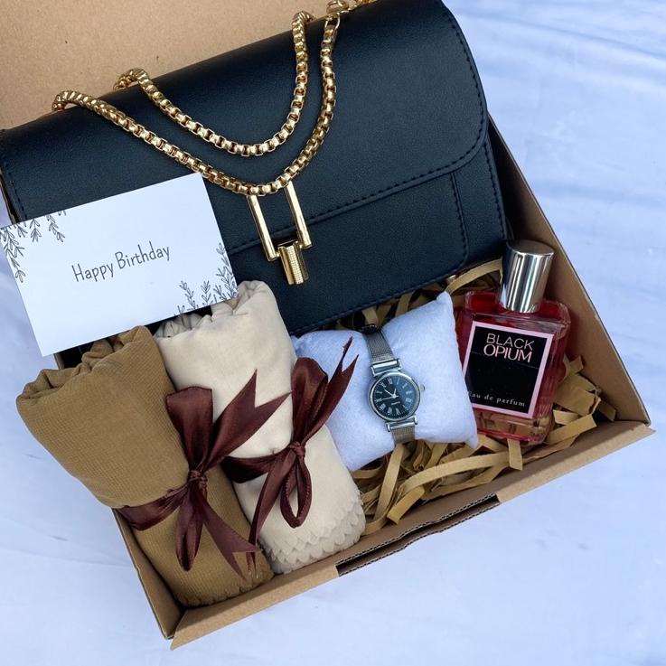 

TERBARU [MDY BAG]KADO TAS CEWEK/KADO PACAR/KADO AANIVERSARY/KADO VALENTINE/KADO ULANG TAHUN CEWEK/KADO WEDDING/HAMPERS RAMDHAN/HAMPERS LEBARAN/KADO SIDANG/KADO WISUDA