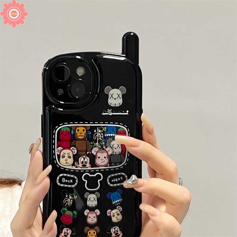 IPHONE Casing Bentuk Ponsel Retro Vintage Kepribadian Ponsel Case Kompatibel Untuk Iphone11 7 8 Plus 12 13 14 Pro MAX XR 14x XS MAX Trendi Merek Violent Bear Air Cushion Soft Cover