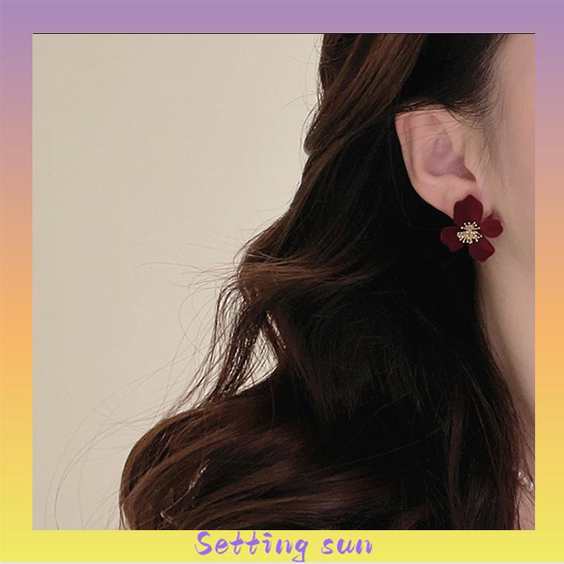 anting-anting wanita Musim gugur musim dingin bunga beludru erring desain mewah   temperamen kelas atas TN
