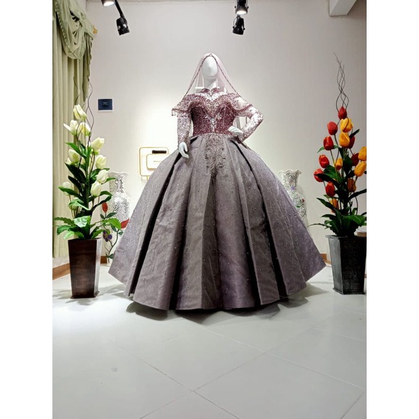 SALE kebaya gaun pengantin BELINGBING ada ekor murah meriah)