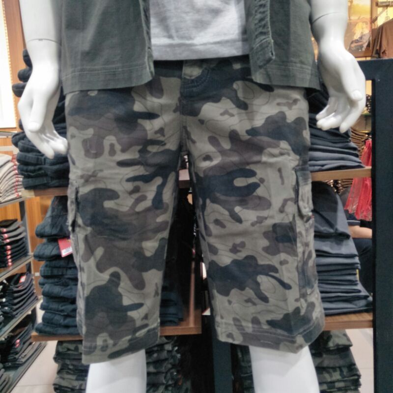 cardinal celana bermuda - celana cargo doreng pendek