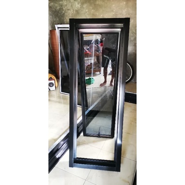 kusen jendela aluminium 40 x 80 cm kumplit
