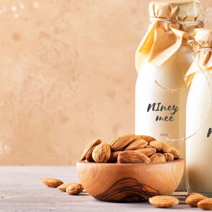 

[NEW] Raw almond milk
