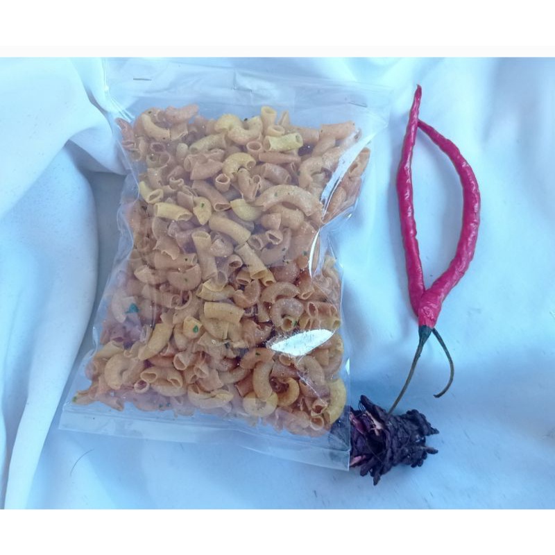 

MAKARONI ORIGINAL ASIN DAUN JERUK VIRAL 200GR