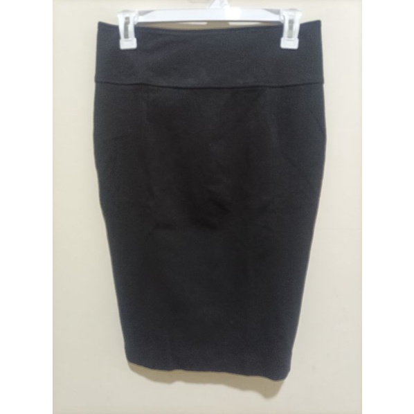 Preloved Rok Office Wanita Cardinal Femme