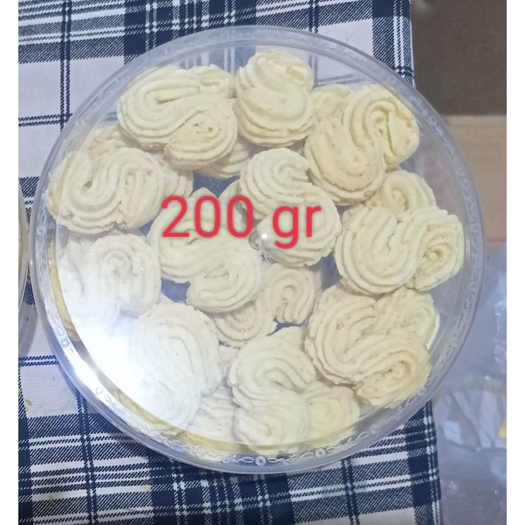 

kue semprit keju (200 gr)