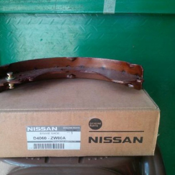 Kampas rem belakang nissan grand livina
