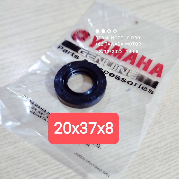 SIL SEAL TUTUP LAHER RODA BELAKANG KANAN YAMAHA JUPITER MX NEW 20.37.8