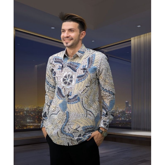 KEMEJA BATIK PRIA MURAI BIRU LANGIT LENGAN PANJANG SLIMFIT LAPIS FURING