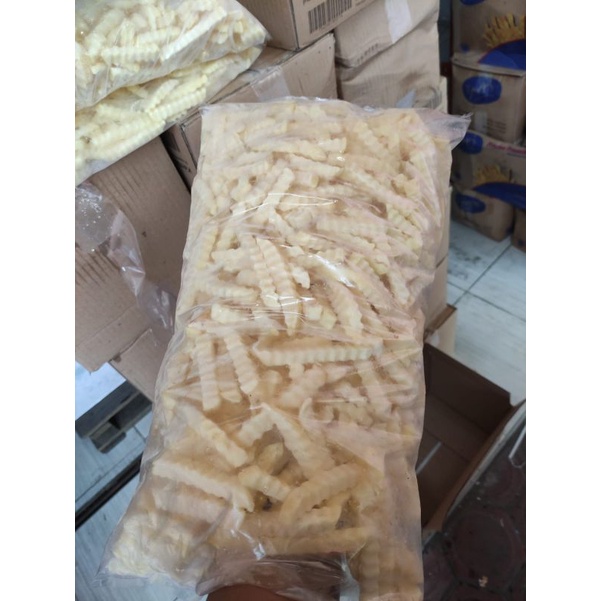 KENTANG GORENG CRINKEL 2,5KG