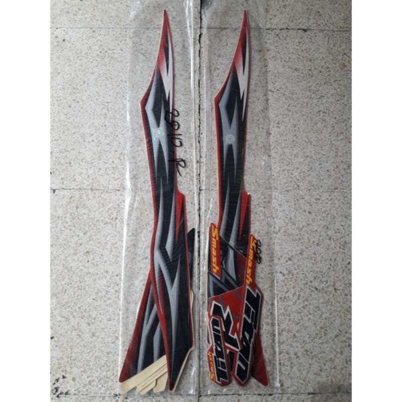 striping sticker standar Suzuki smash Titan 2010