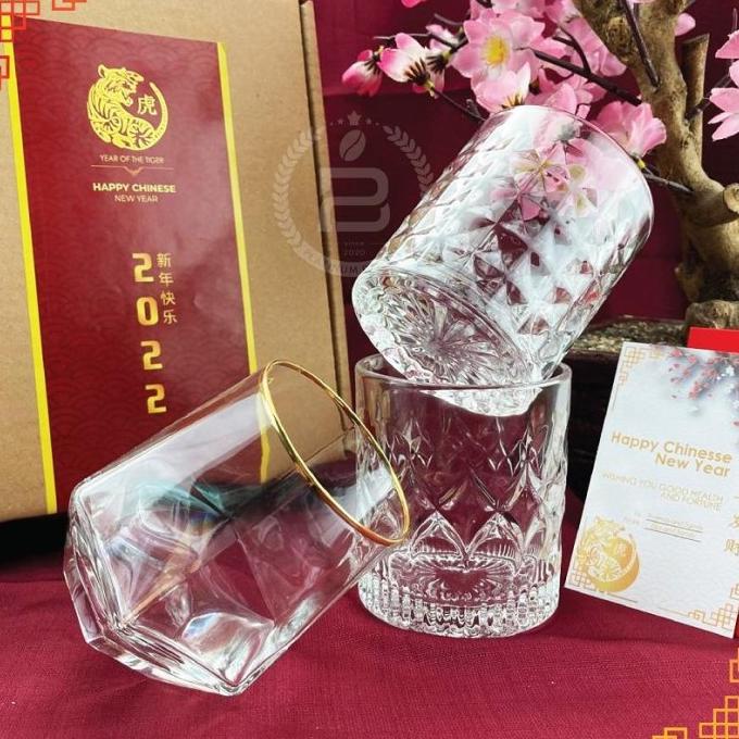 

TERLARIS CHINESE NEW YEAR IMLEK HAMPERS GIFT BOX PARCEL NATAL GLASS H64654GRT
