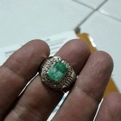 Natural Emerald Beryl/Zamrud Columbia memo