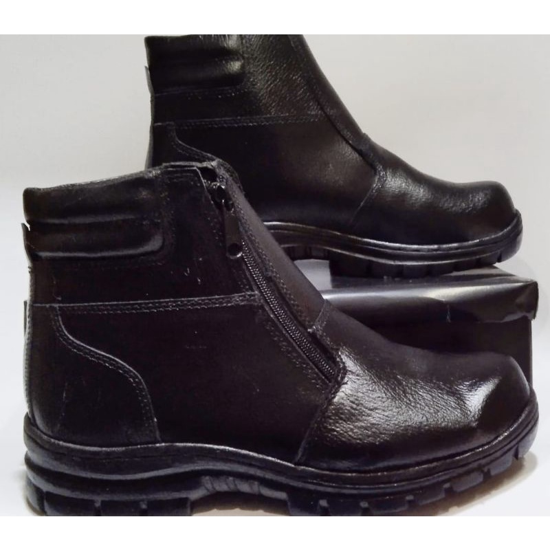 sepatu safety pria boot/sepatu safety boot seleting /sepatu safety kulit asli sol karet ujung besi