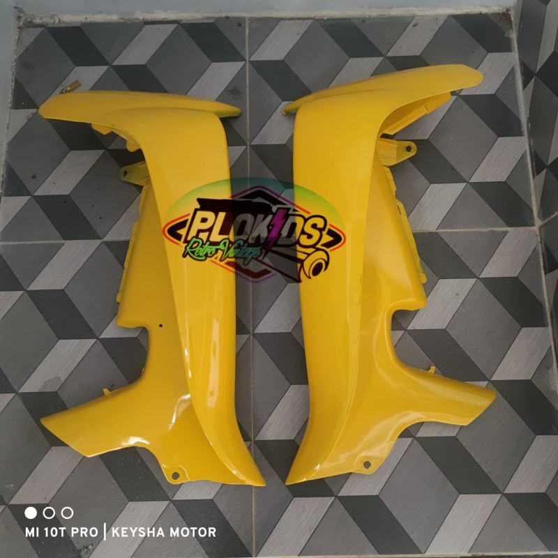 KEPANGAN SAYAP SUZUKI SMASH LAMA/OLD WARNA KUNING