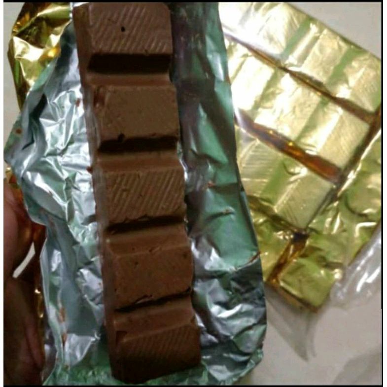 

Leburan Coklat ( 1 bungkus isi 14 Batang)
