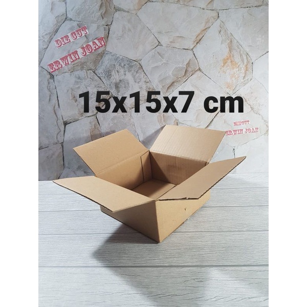 

Kardus / Box / uk 15x15x7 cm / Kotak Karton Packing Polos baru ST