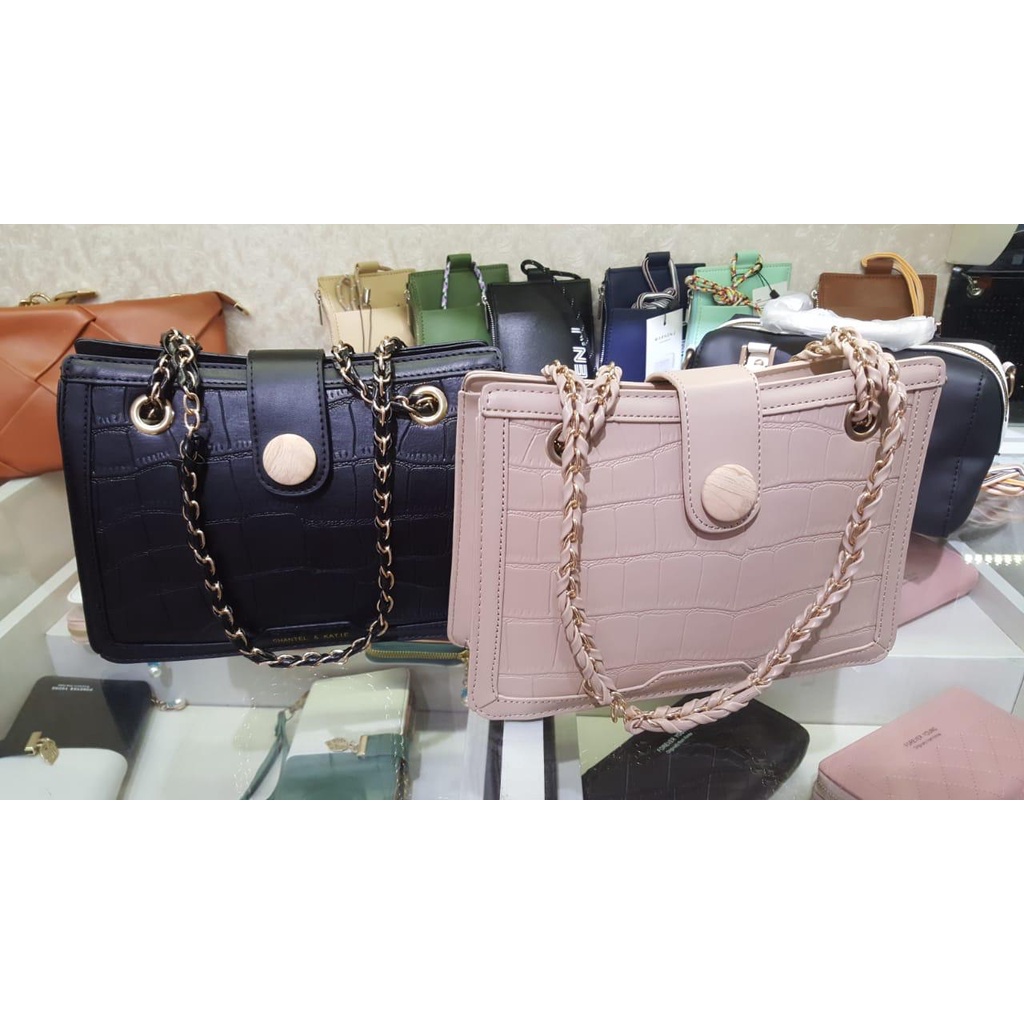 TAS SELEMPANG WANITA OIKO DYANA SLING BAG
