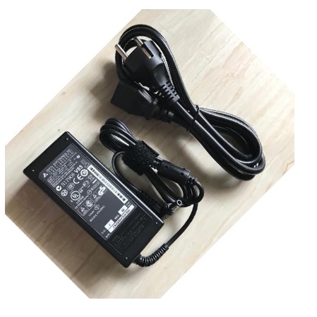 Adaptor Charger Laptop Axioo MNC M740 MNV MNW CNW HNW HNM M540 RNO CNC