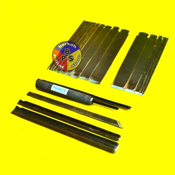 

Alat Pahat Tatah Ukir Kayu Jepara Lengkap Sederhana 072