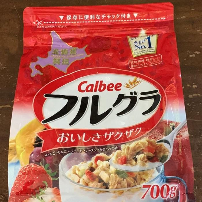 

Calbee Granola Cereal Fruit 700Gr - Japan 034