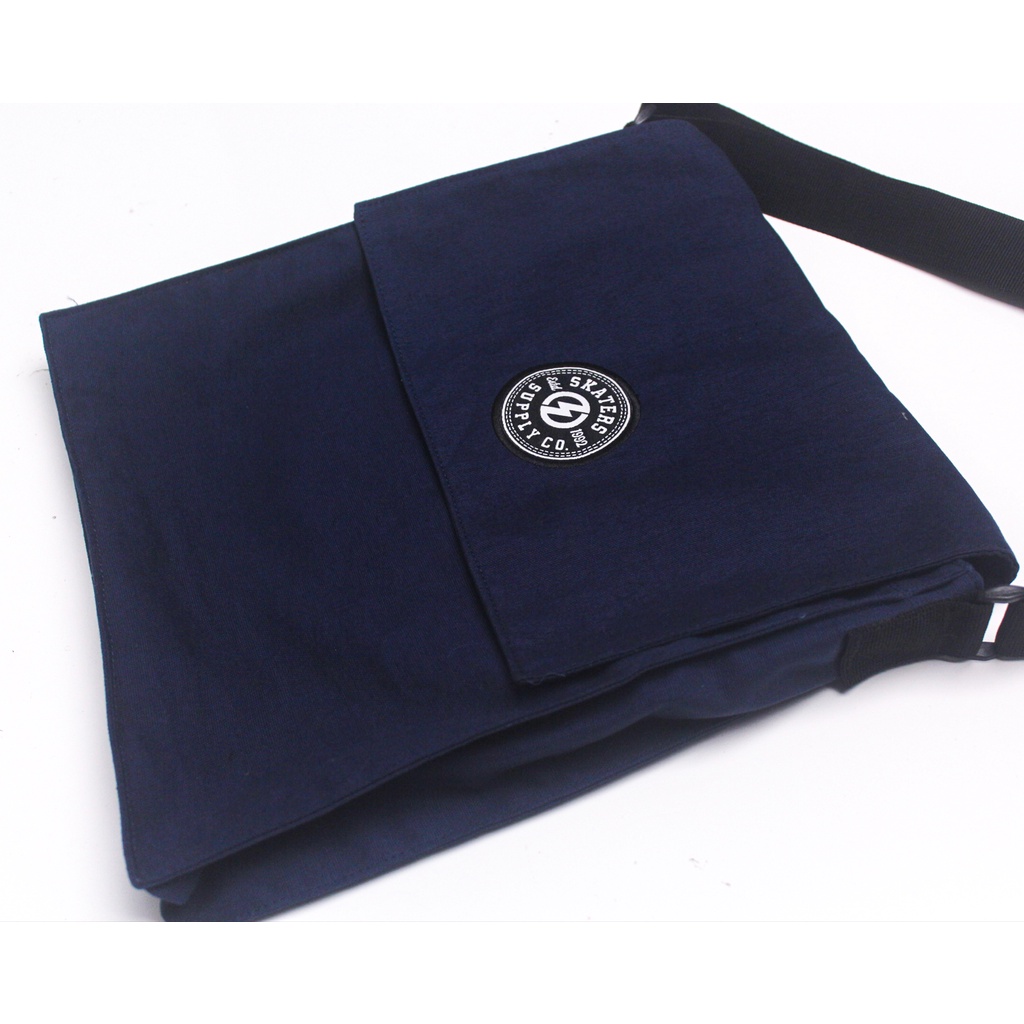 TAS SELENDANG SKATERS 116-A CV