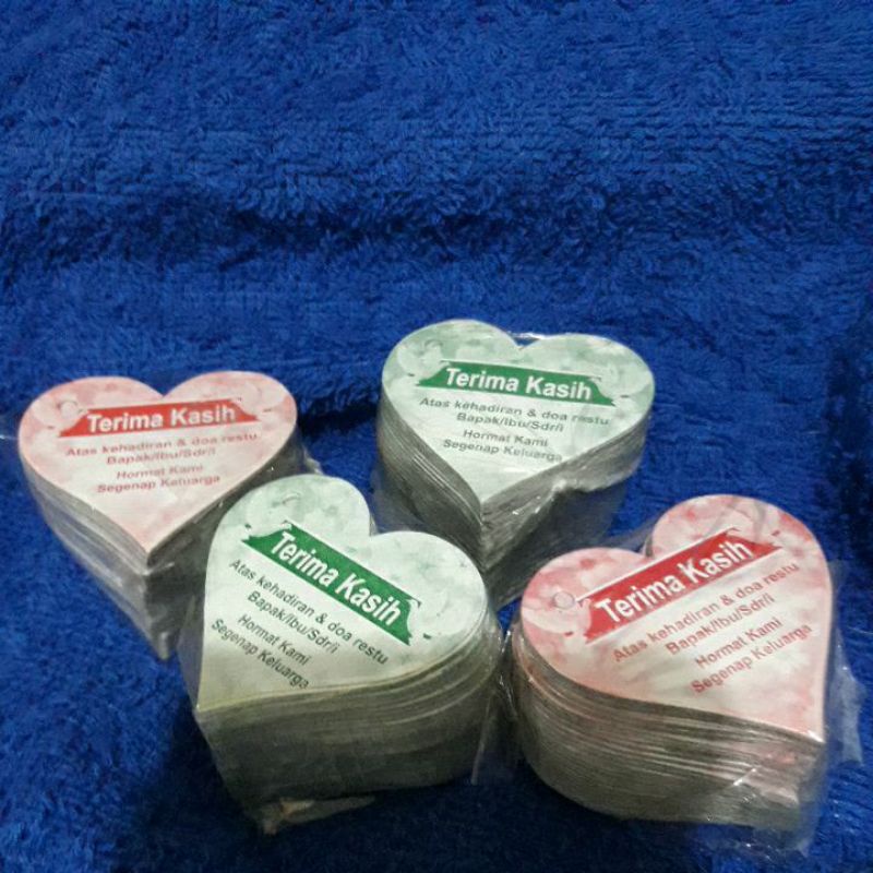 Kartu Ucapan terima kasih.bahan karton tebal.harga per pak kurleb isi 100lbr.uk 4.5x4.7 cm