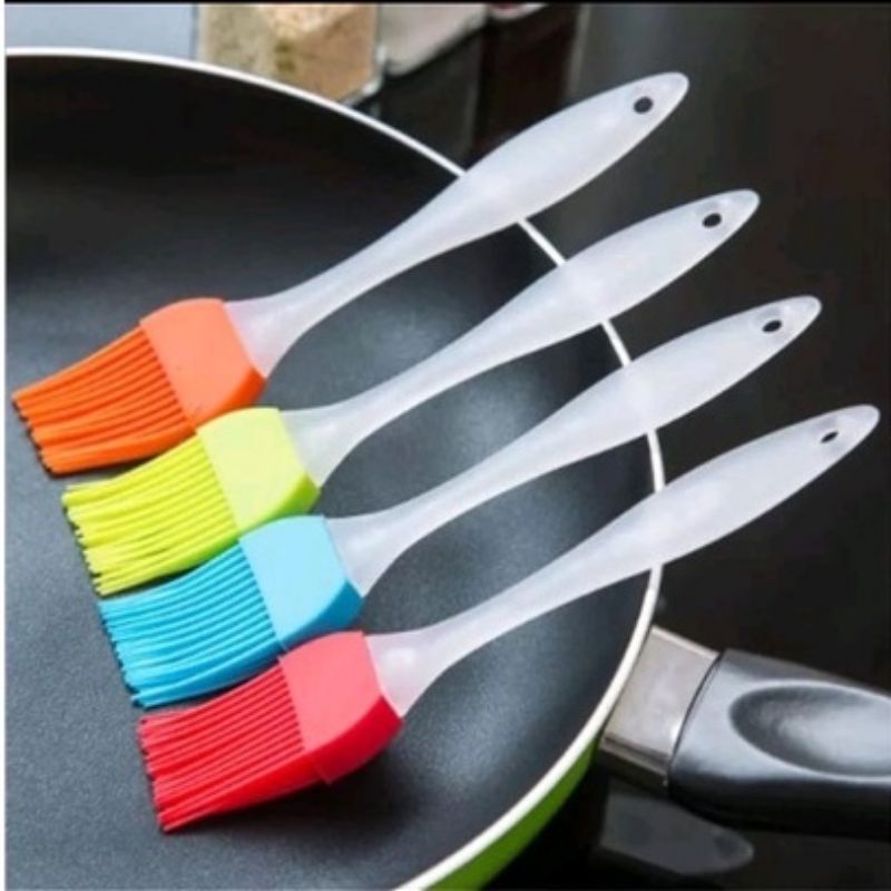 KUAS KUE SILIKON ANTI PANAS