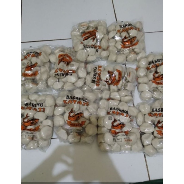 

(1paket isi 1bal/10Pack) Baso goreng kataji 1pack isi 25butir ukuran sedang
