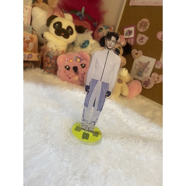 jeno mini acrylic standee unofficial