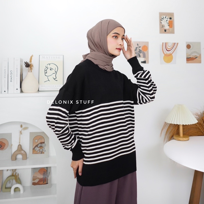 DELONIX | Fanza stripe knit sweater