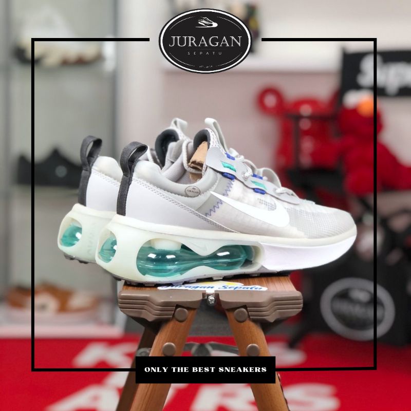 Nike Air Max 2021 &quot;Photon Dust/Clear Emerald&quot;