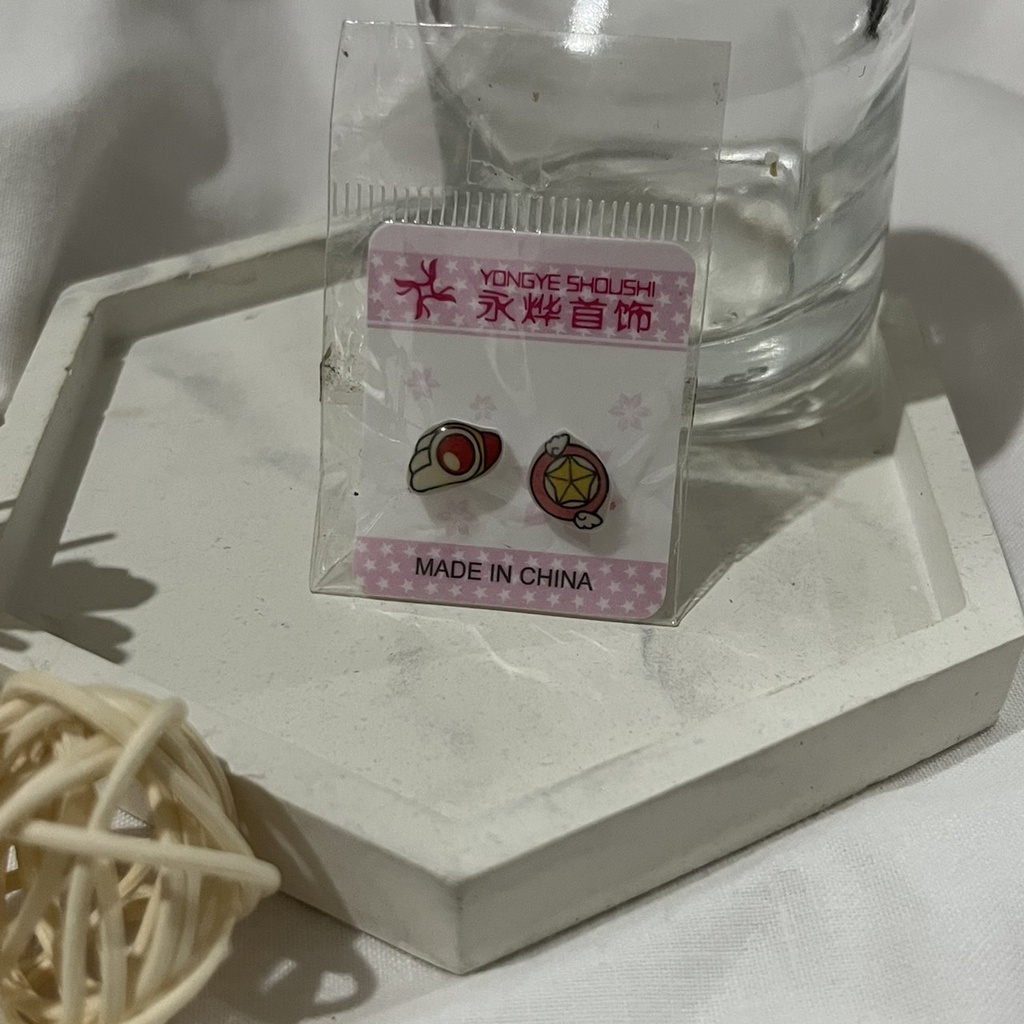 Magnet Earrings / Anting Magnet / Tanpa Tindik / Anting Klip / Clip Earrings / No Pearcing Earrings / Anting Lucu / Anting Imut / Cute Earrings / Character Earrings / Disney Earrings