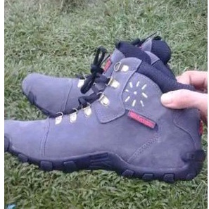 sepatu gunung pria karrimor autdoor sepatu hiking