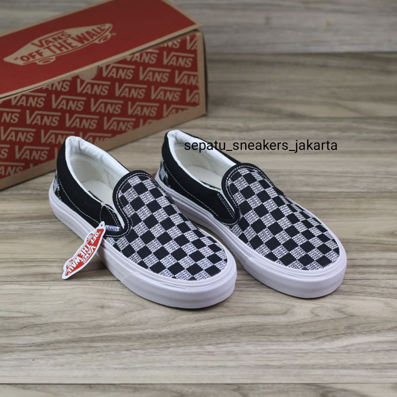 Sepatu Slip On Crazy World Checker Og Import Terlaris Termurah