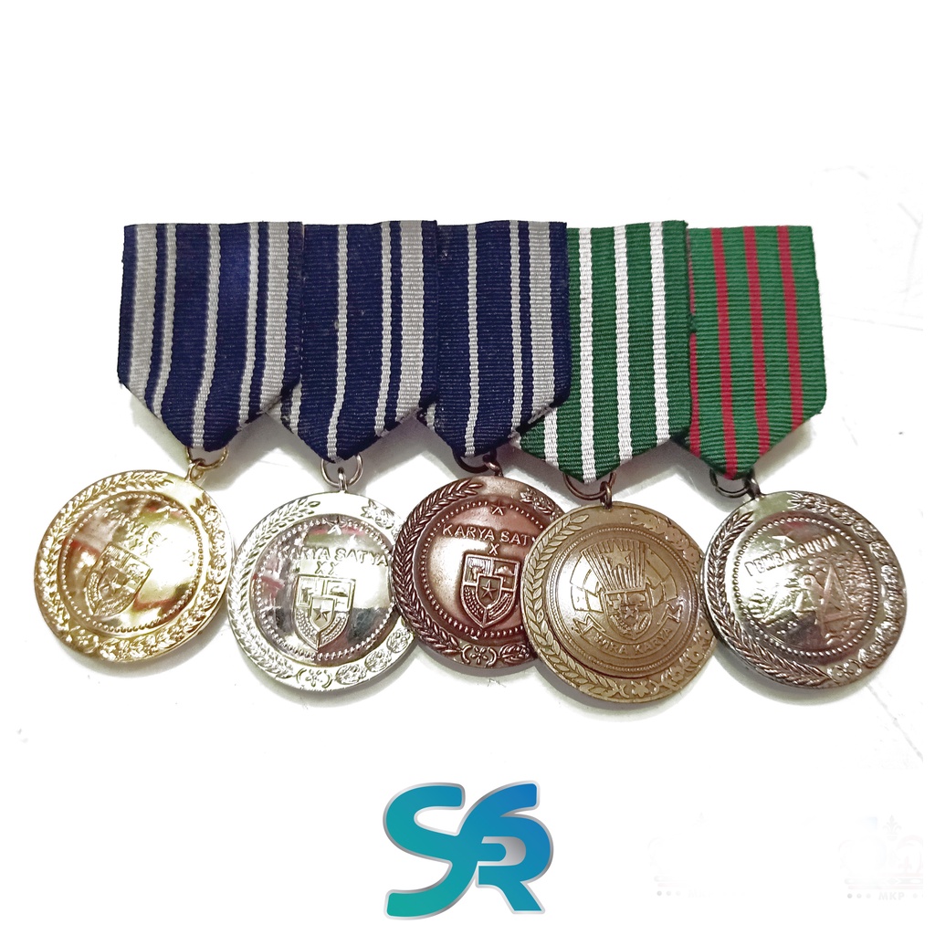 Pin Bintang Jasa | Pin Medali | Bross Pin | Custom Pin