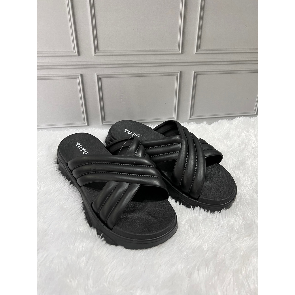 YT-9102-7 Sandal Wanita Selop Hak Tebal Kekinian / Sandal Karet Korean Style Trendy Merek Yutu Size 37-41