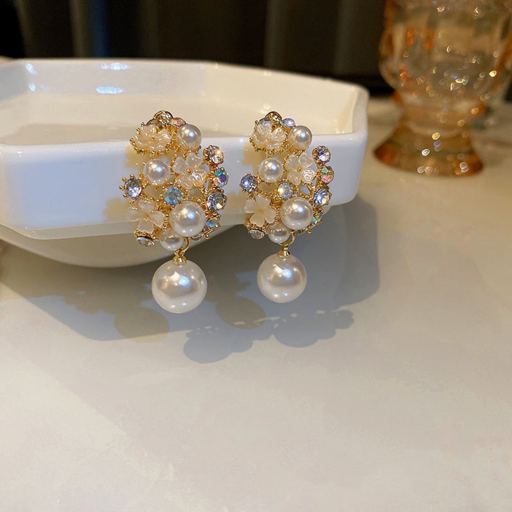 Anting Elegan Dan Mewah Anting Premium Wajah Bulat Anting Mutiara Tipis