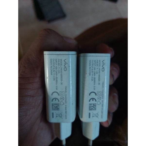 adaptor charger original bawaan hp vivo 2A