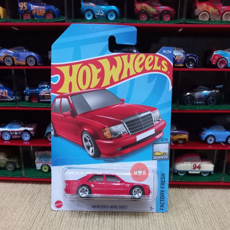 Hot Wheels Mercedes Benz 500 E