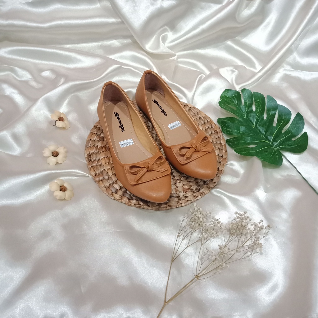SIZE 41.42.43.44 Flat shoes Wanita Jumbo