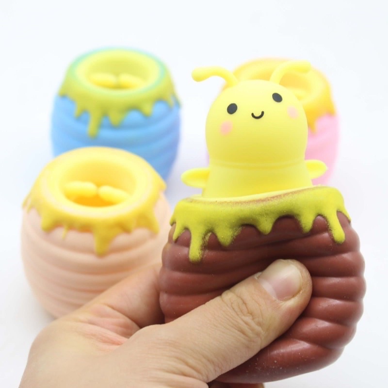 Mainan Squishy Winnie The Pooh &amp; Bee Pop it Karet Silikon Balon Silicone Pencet Lentur Aman Promo Sen