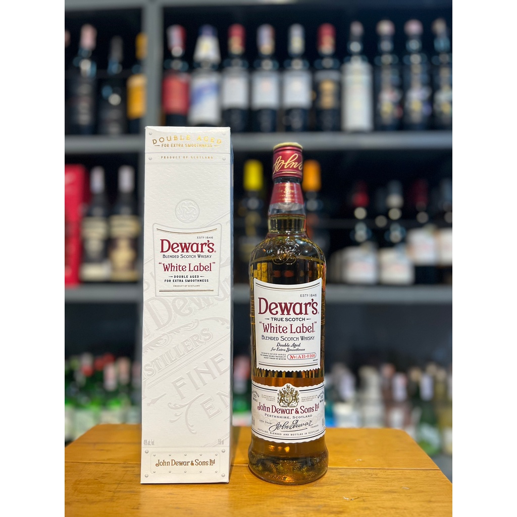 DEWAR'S / DEWARS WHITE LABEL DOUBLE AGED BLENDED SCOTCH WHISKY 700ML