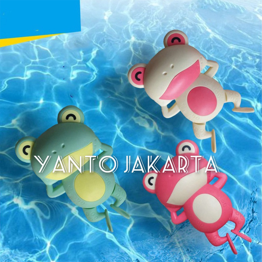 MAINAN MANDI BAYI DAN ANAK KEPITING BERENANG DALAM AIR