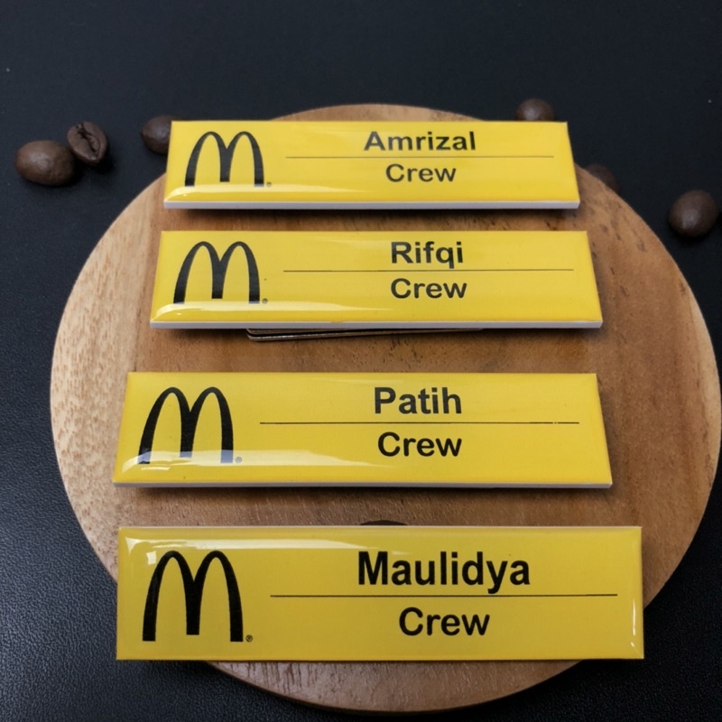 

Name Tag McDonalds Papan Nama Dada
